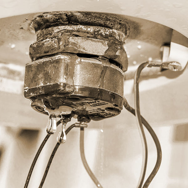 Reparation fuite chauffe eau locataire ou propriétaire